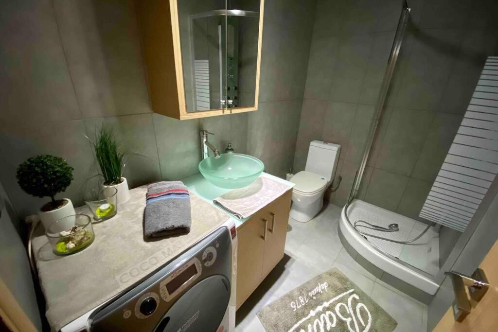 Hitech Appartment Amaliada Exteriör bild